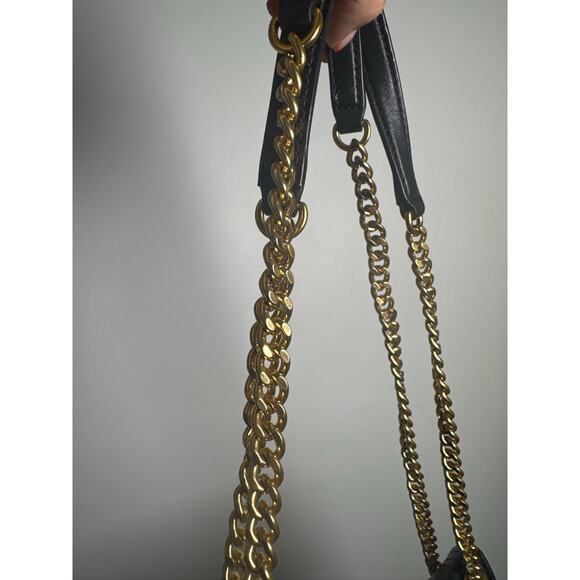 Michael Kors Vivianne Medium Quilted Rose-Embroidered Leather Shoulder  - Black - Picture 6 of 8